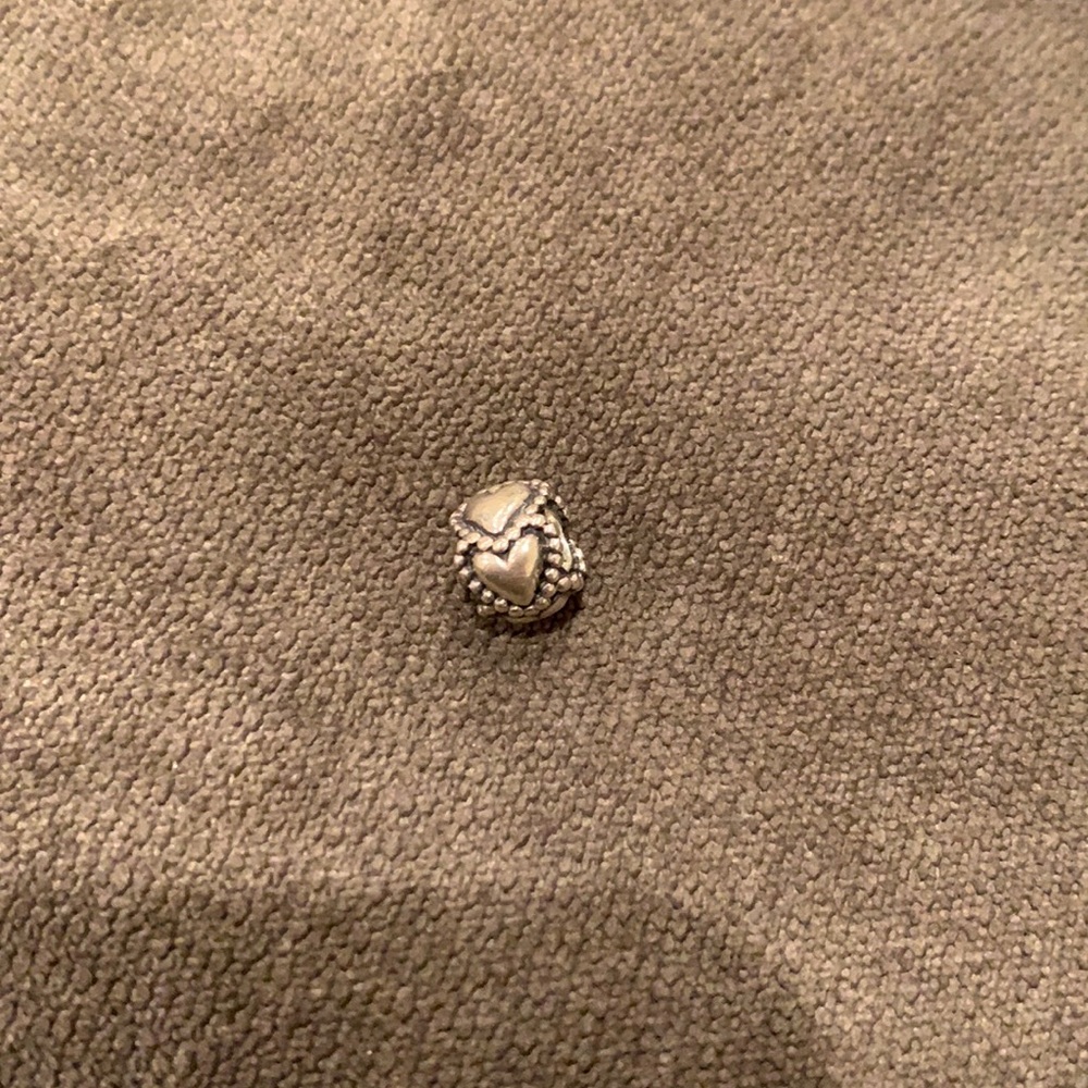 Pandora hearts charm